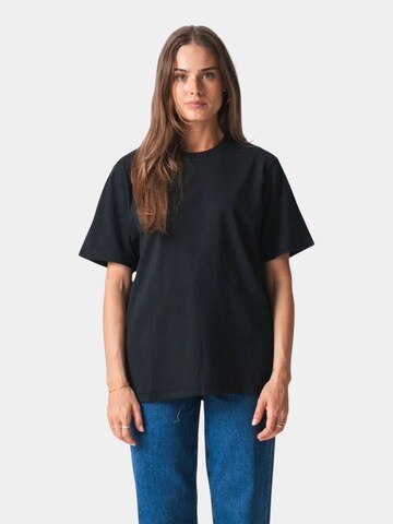 TEESHOPPEN Shirt in Black: front