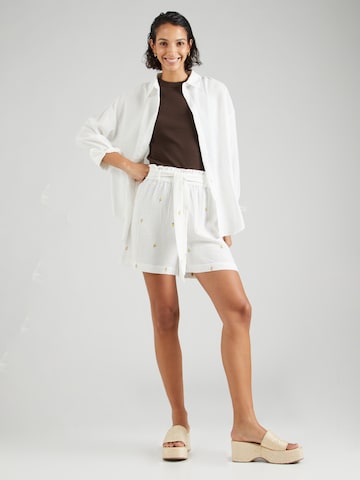 VILA regular Παντελόνι 'KULA' σε λευκό