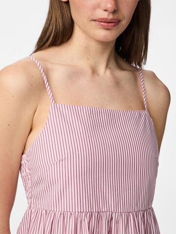 Robe d’été 'PCFeline' PIECES en rose
