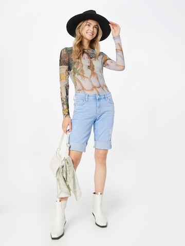 Coupe slim Jean 'CATIE' QS en bleu