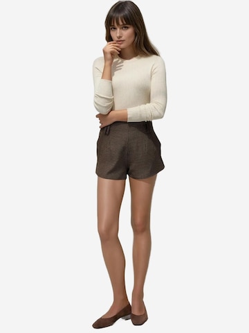 Pull-over Hiccup en blanc