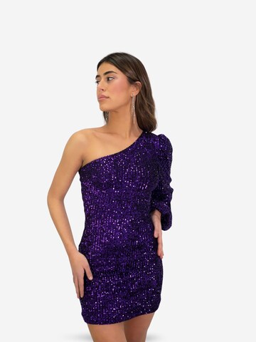 THE-ARE - Vestido en lila: frente