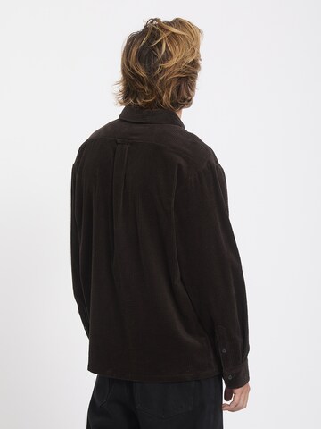 Volcom Comfort Fit Hemd 'Fostered II' in Braun
