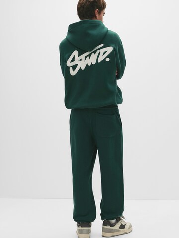 Pull&Bear Ozke Hlače 'STWD' | zelena barva