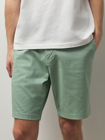 Coupe slim Pantalon chino Next en vert