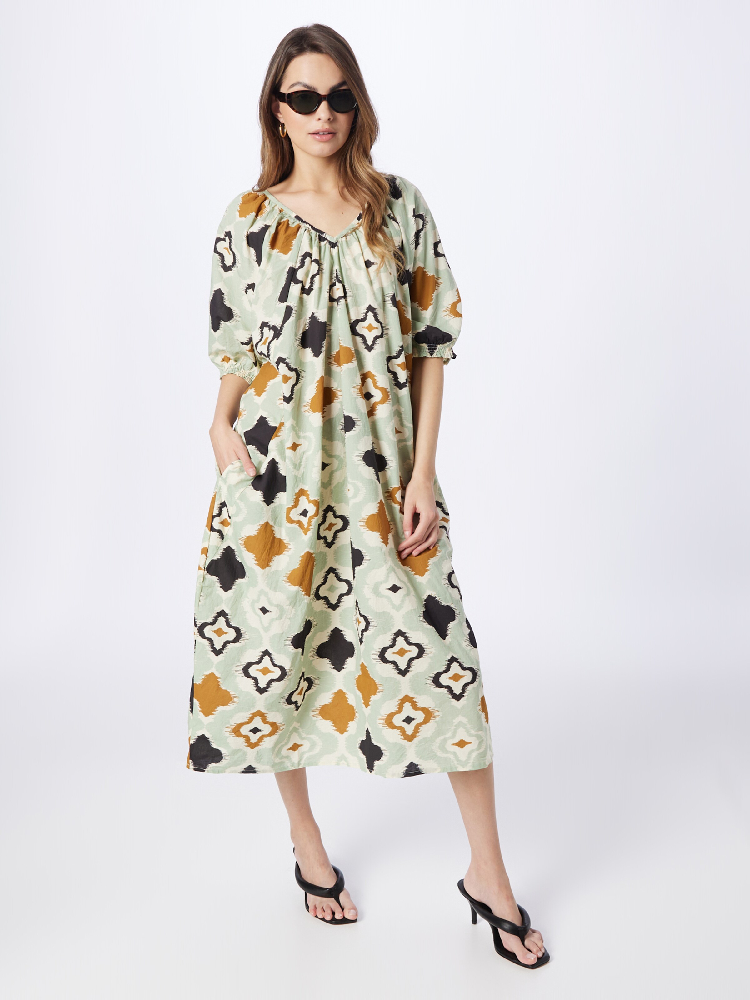 Frauen Große Größen Masai Kleid 'Nyana' in Grün - LJ29385 Frauen Große Größen Masai Kleid 'Nyana' in Grün - LJ29385