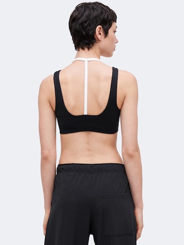 NIKE - Bustier Sujetador deportivo en negro
