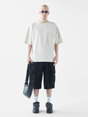 T-Shirt 'Elderflower' VAMOS CLO en gris