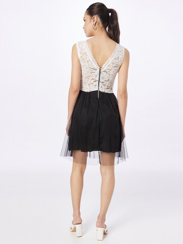 Rochie de cocktail 'Alara' de la Hailys pe negru