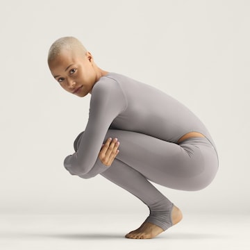 ADIDAS BY STELLA MCCARTNEY Скинни Спортивные штаны в Серый
