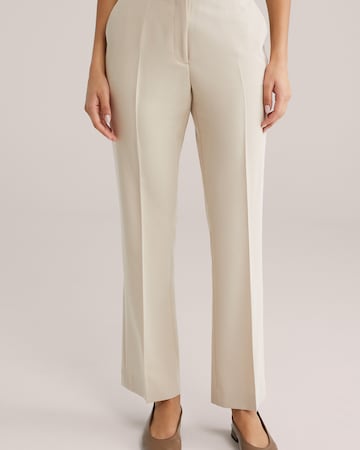 regular Pantaloni con piega frontale di WE Fashion in beige