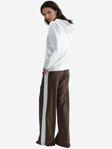 Tenue d'intérieur Lady Bersan en marron