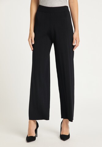 usha BLACK LABEL Loose fit Pants in Black: front