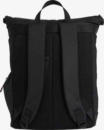 TOMMY HILFIGER Rucksack in Schwarz