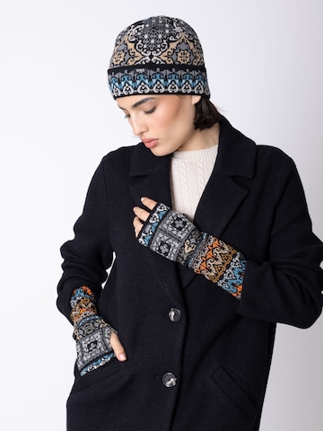 IVKO Woman Hand warmers in Black