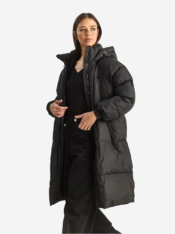 Cappotto di mezza stagione di Bianco Lucci in nero