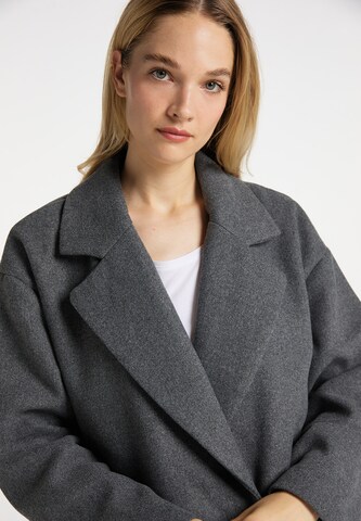 DreiMaster Vintage Between-Seasons Coat in Grey