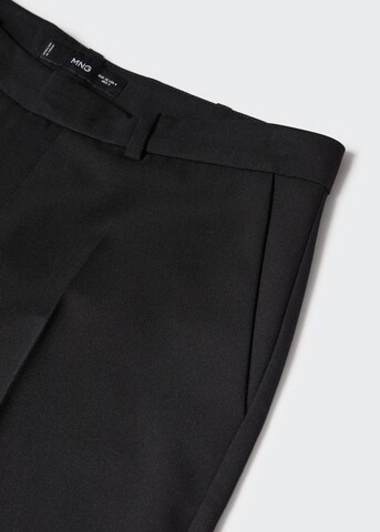 MANGO Normalny krój Spodnie w kant 'Greta' w kolorze czarny