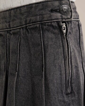 WE Fashion Rock in Grau