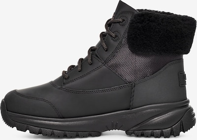 UGG Bottines à lacets 'Yose' en noir, Vue avec produit