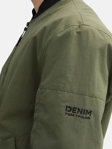 TOM TAILOR DENIM Tussenjas in Groen