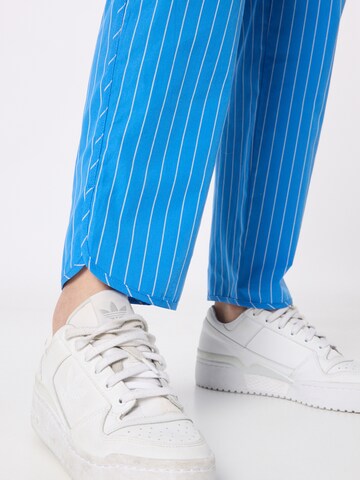 modström Loosefit Hose 'Percy' in Blau