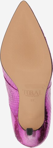 Toral Ankle Boots in Pink