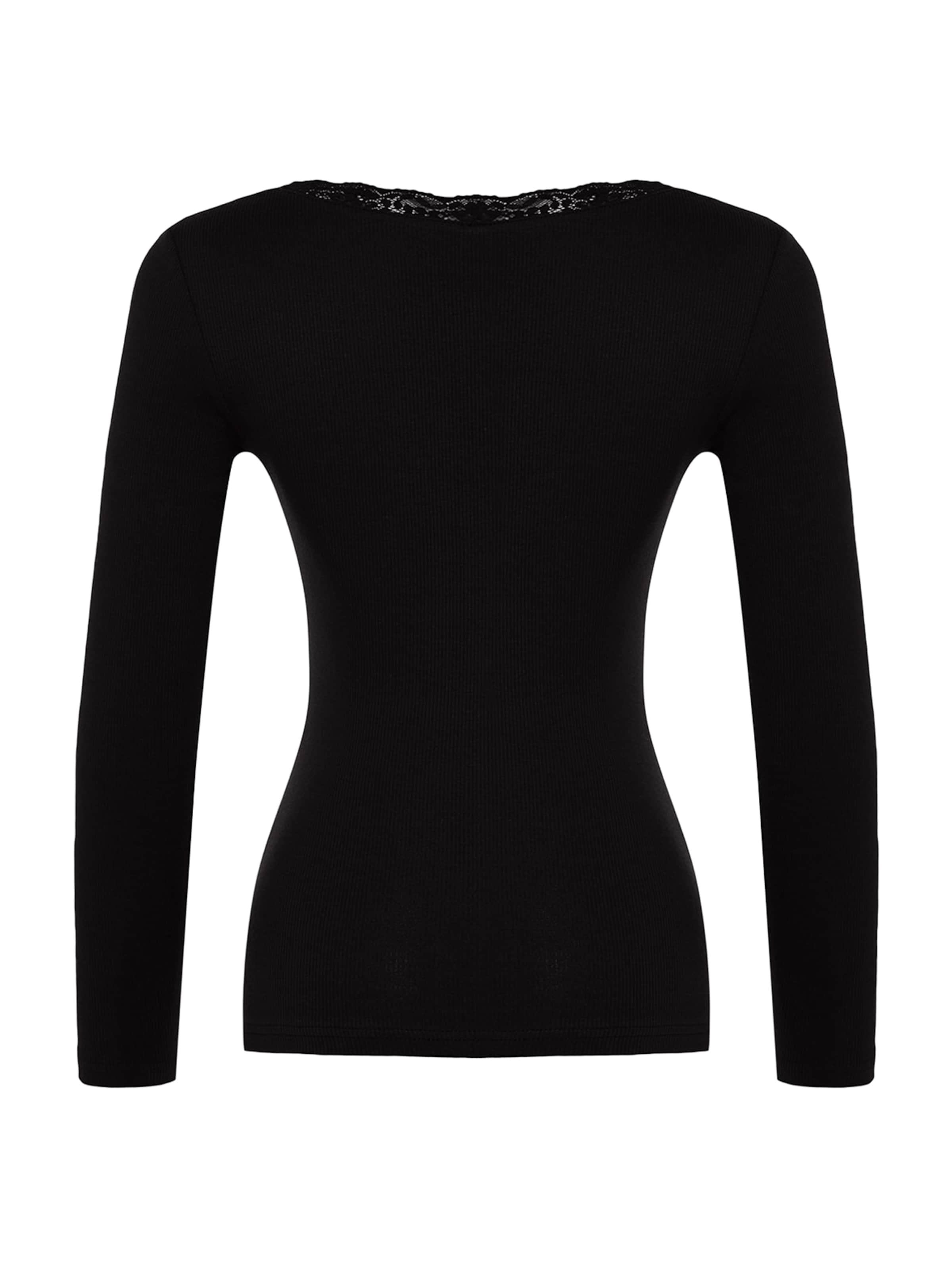 Tricou de la Trendyol pe negru