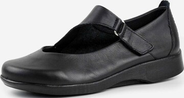 Arcopedico Ballet Flats in Black: front