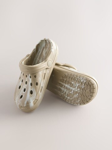 Next Отворени обувки в бежово