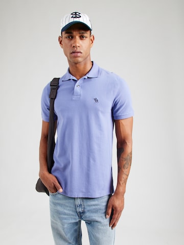 Tricou de la Abercrombie & Fitch pe albastru: față