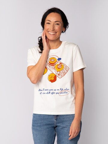 Watapparel Shirt 'Peaches' in White: front
