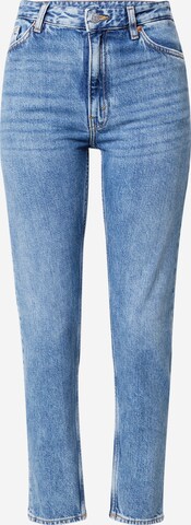 Coupe slim Jean Monki en bleu : devant