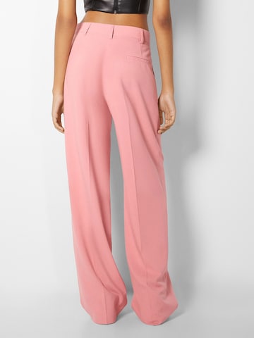 Wide Leg Pantalon à plis Bershka en rose