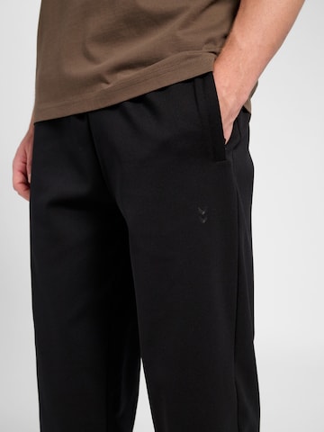 Hummel Regular Pants in Black