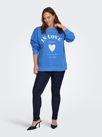 Sweat-shirt 'CARSOFIA' ONLY Carmakoma en bleu