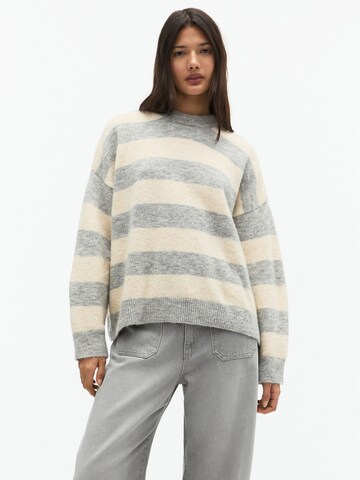 Pull-over 'PACIFIC' Pull&Bear en gris : devant