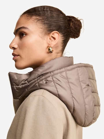 Il Lanificio Winter coat in Brown