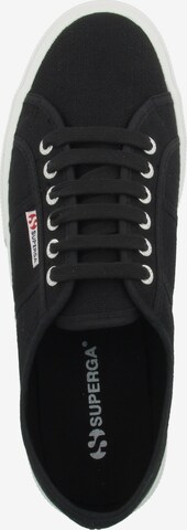 Baskets basses '2750 Cotu Classic' SUPERGA en noir