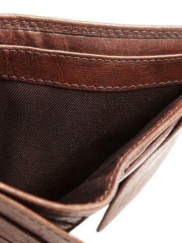 BODENSCHATZ Wallet in Brown