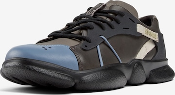 Baskets basses 'Karst' CAMPER en mélange de couleurs : devant