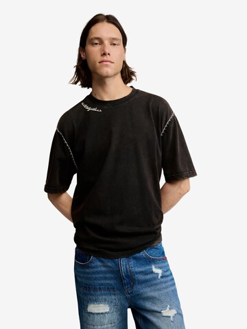 T-Shirt Desigual en noir : devant