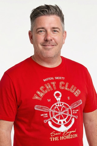 Men Plus T-Shirt in Rot