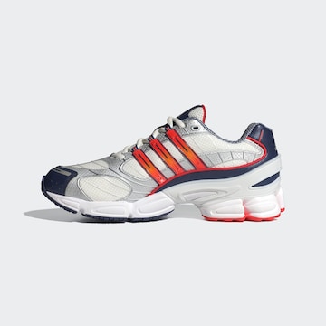 Baskets basses 'Ozweego Pro' ADIDAS ORIGINALS en blanc