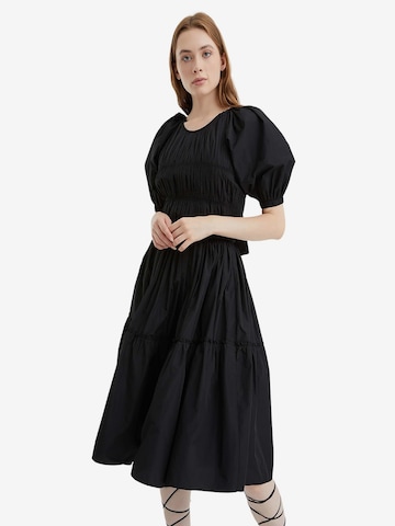 NOCTURNE Kleid in Schwarz: predná strana