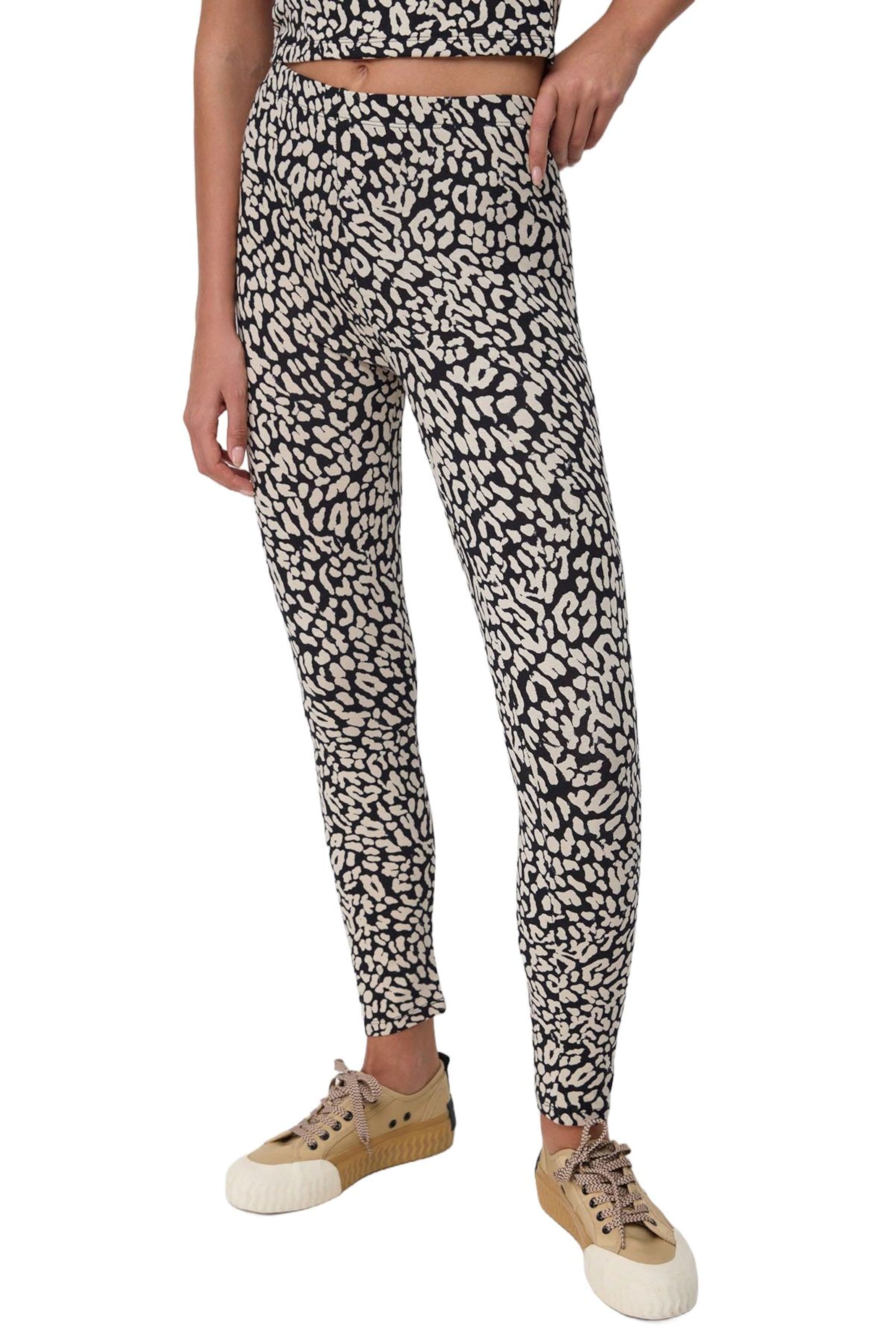 No Matter What Leggings in White: front