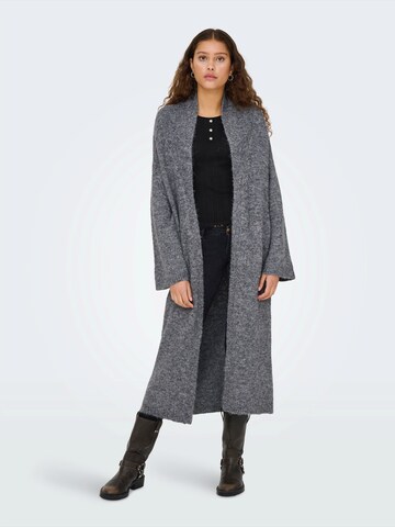 ONLY - Abrigo de punto 'ONLAZU' en gris: frente