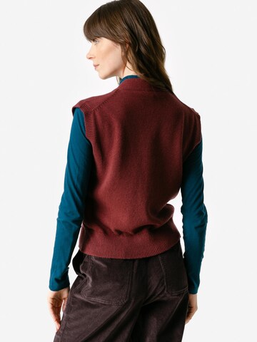 Living Crafts Vest 'BRYNJAR' in Red