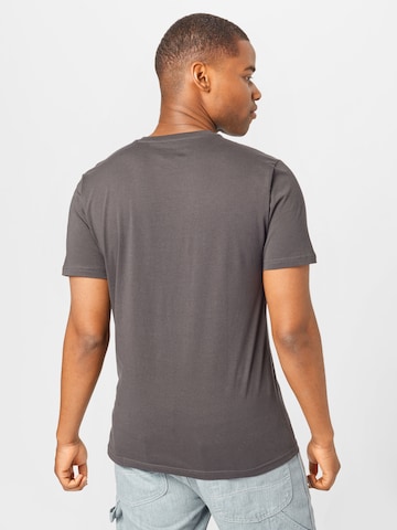 Lee Shirt 'Short sleeve patch Logo Tee' in Grey