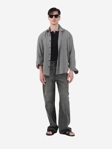 Comfort fit Camicia di Giesto in nero: frontale